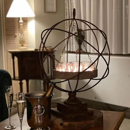 Le Pigeonnier / De Charme 1 A 4 Pers 80 M²