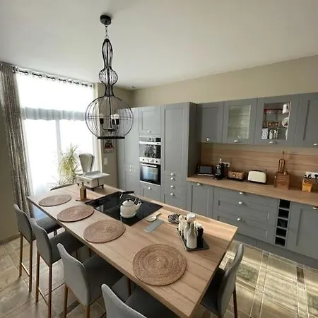 Le Pigeonnier / De Charme 1 A 4 Pers 80 M²