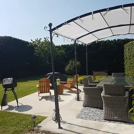 Le Pigeonnier / De Charme 1 A 4 Pers 80 M² Ferienhaus *