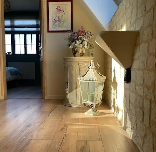 Le Pigeonnier / De Charme 1 à 4 Pers 80 M² Hébergement de vacances