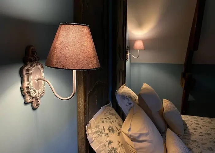 Le Pigeonnier / De Charme 1 à 4 Pers 80 M² Hébergement de vacances